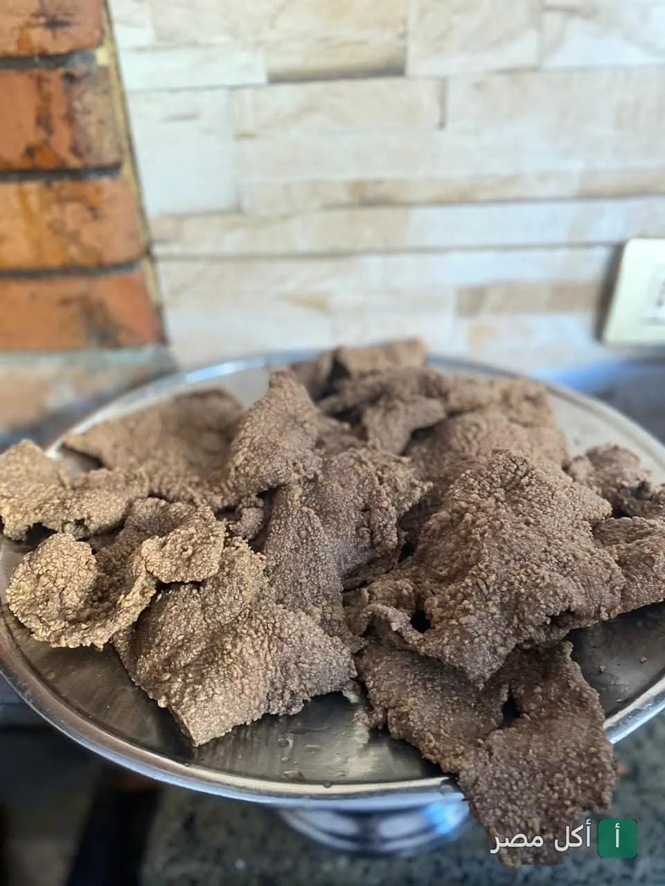 طبق كبدة محمرة في مطعم ابو عمرو كبده ومخ بالخليفة.