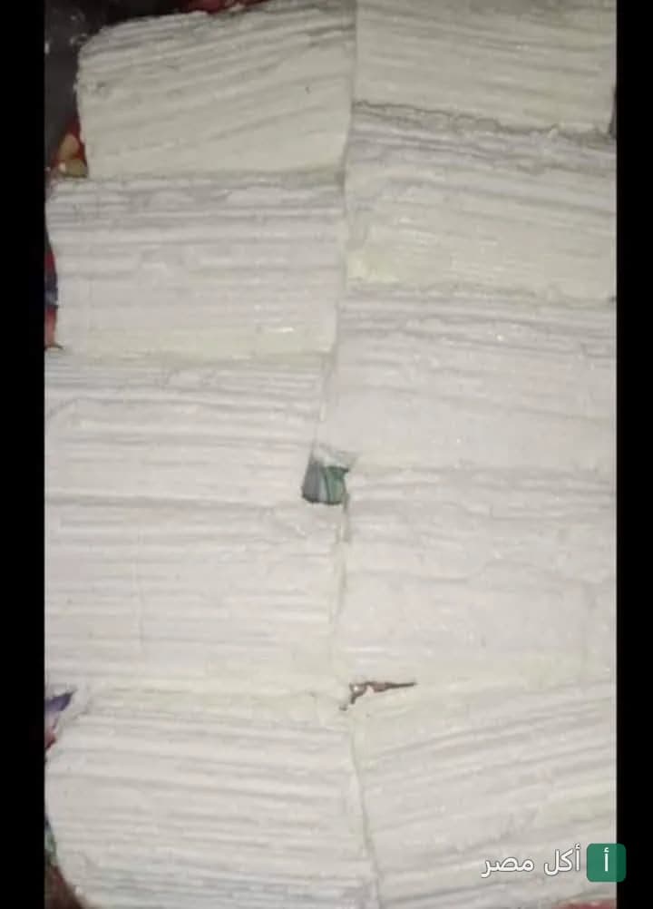 قوالب جبنة بيضاء طازجة في ألبان مجدي بالخليفة