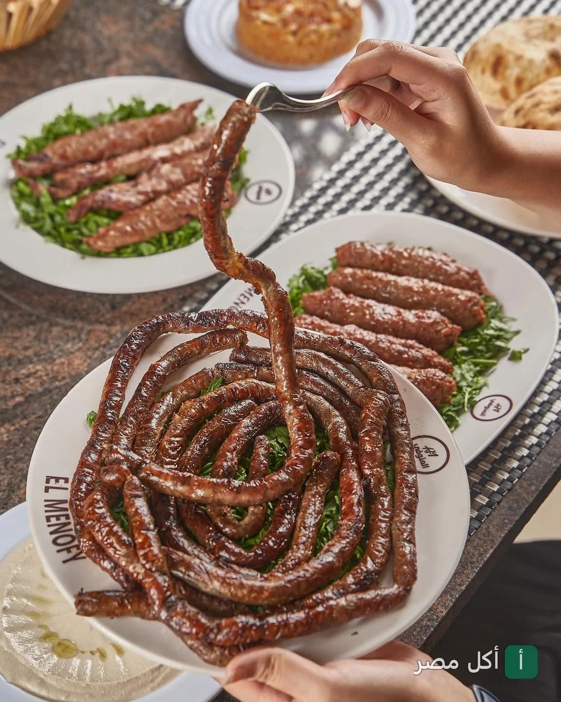 طبق ممبار مشوي على أطباق الكبابجي المنوفي في الشيخ زايد