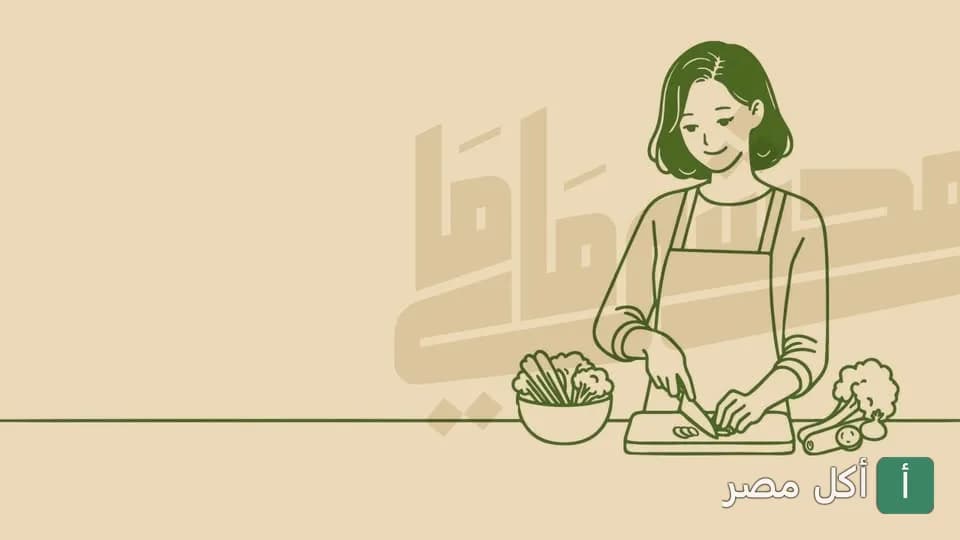 رسم توضيحي لامرأة ترتدي مريلة وتقطع الخضروات في مطعم محشي ماما بالوراق.