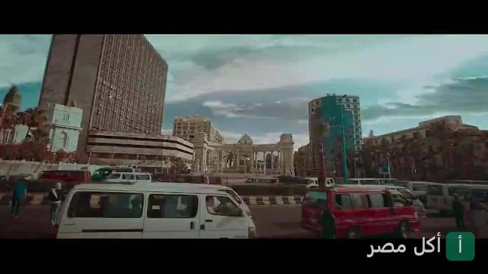 صورة خارجية توضح المنطقة المحيطة بمطعم الشيخ في مينا البصل.